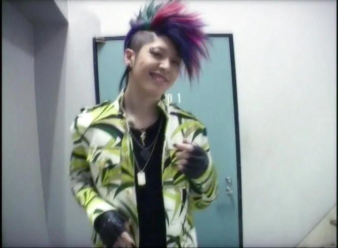miyavi705-1.webp