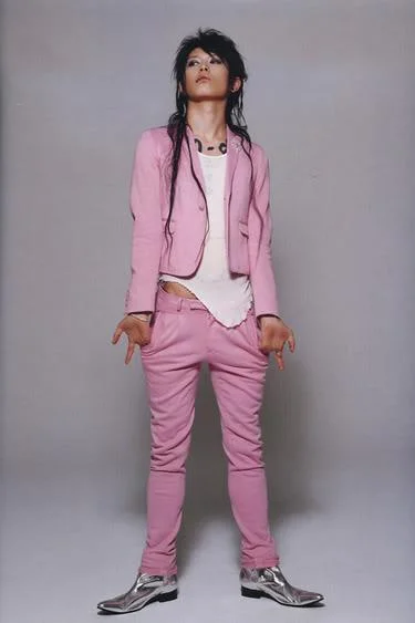 miyavi75om-1.webp