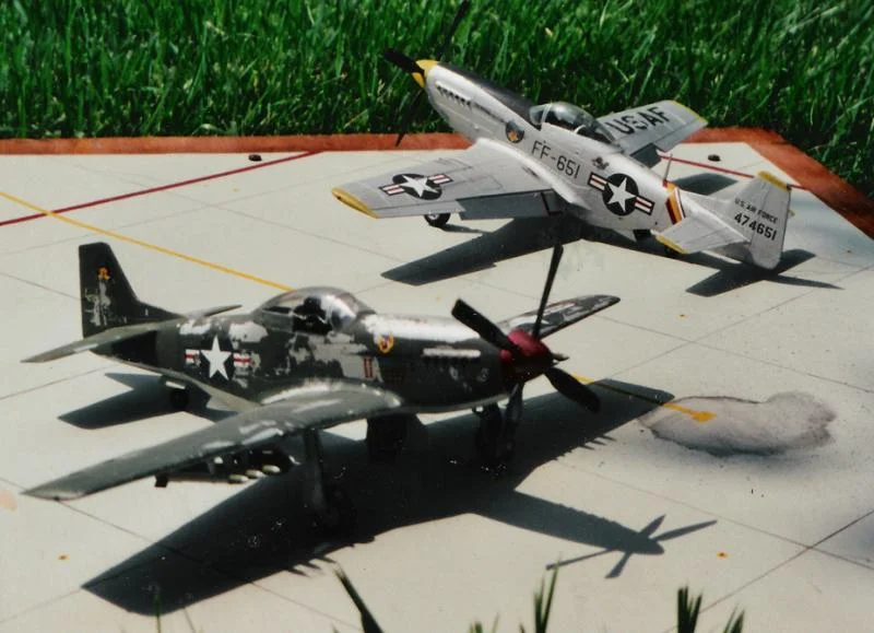 Model_2x_F51_Mustangs-1.webp