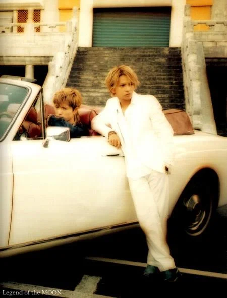 MoonChild_Gackt_Hyde_02-1.webp