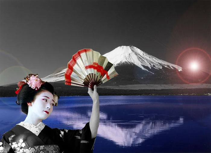 mtfujiwoman-1.webp