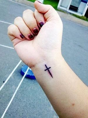 My_little_tattoo_Cross_by_Alzheimer13-1.webp