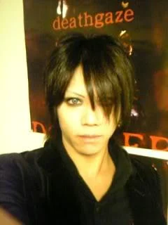naoto2-1.webp