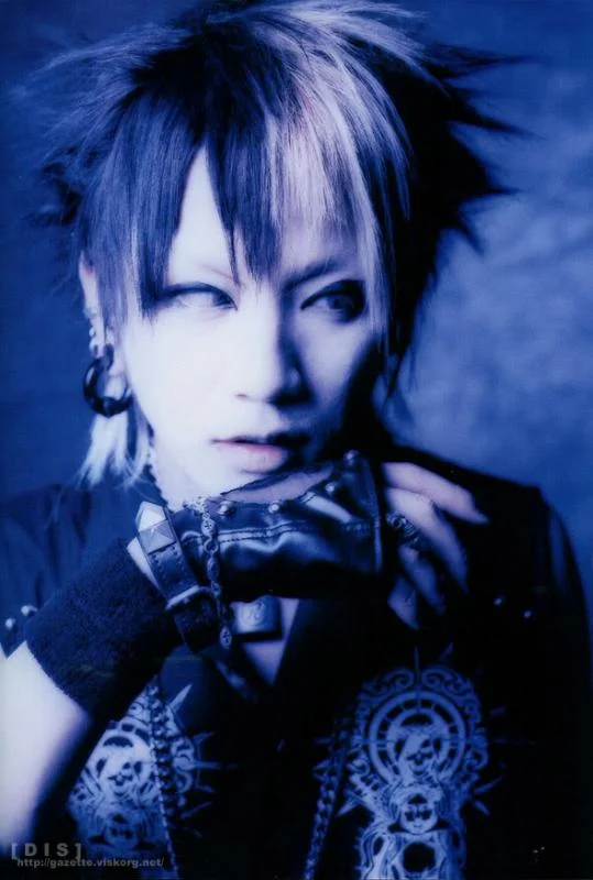 neo003-1.webp