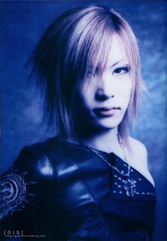 neo006-1.webp