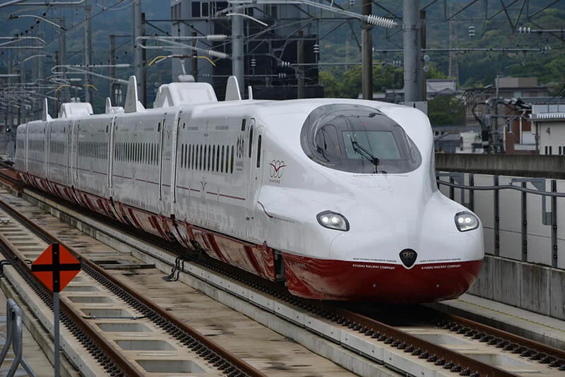 nishi-kyushu-shinkansen.jpg