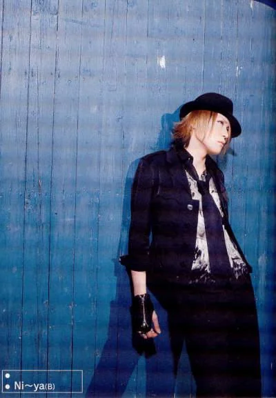 niya029cb7-1.webp