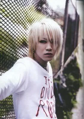 normal_4shoxxb02-1.webp