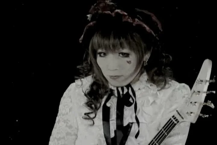 PDVD_069-1.webp