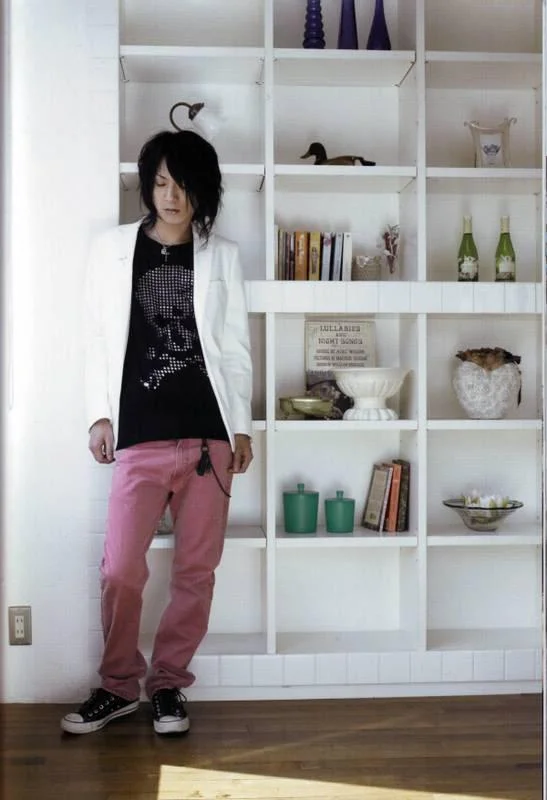 PhotobookNaitoGianism36-1.webp