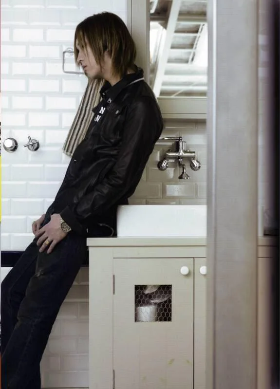 PhotobookNaitoGianism47-1.webp