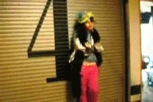 pose7ai7bwgif-1.webp