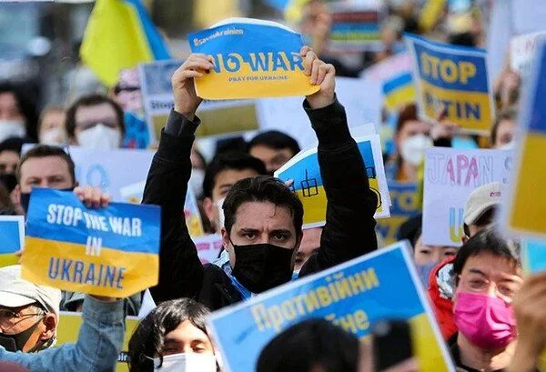 protest-tokyo.webp