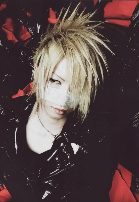 Reita042-1.webp