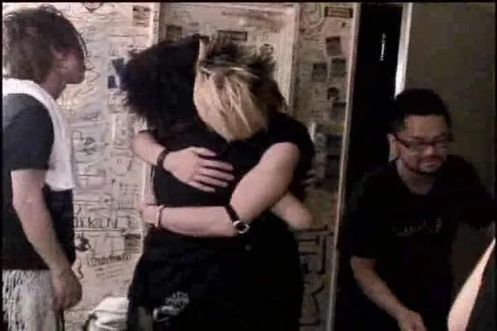 rukireitahug-1.webp