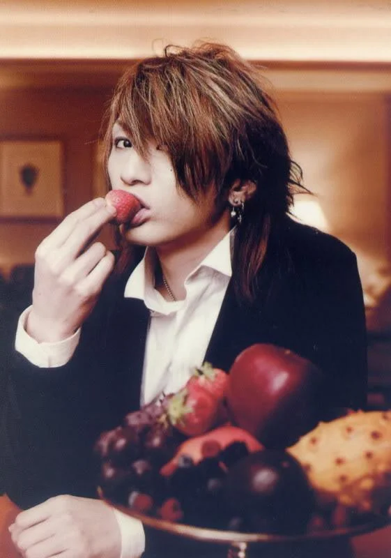 Sakitobarksplusshoot-1.webp