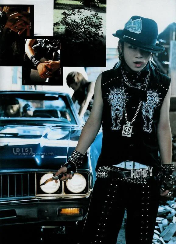 shoxx006-1.webp