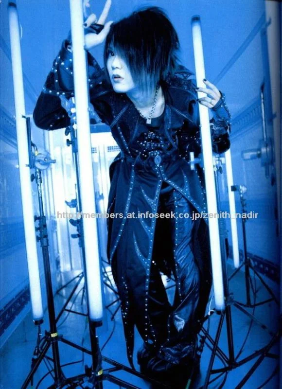 shoxx0104niya2vd0-1.webp