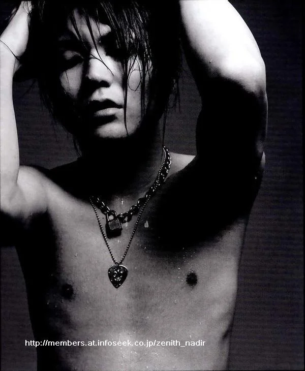 shoxx0204niya1in6-1.webp