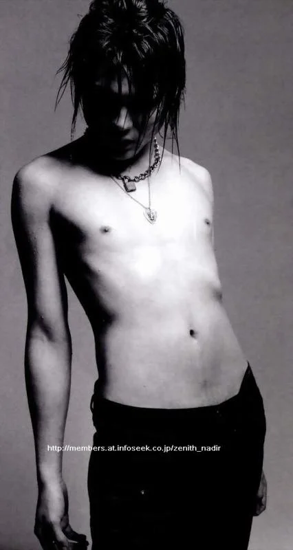shoxx0204niya3-2.webp