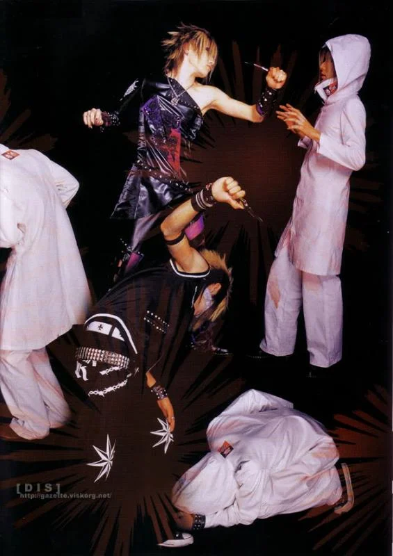 shoxx056-1.webp