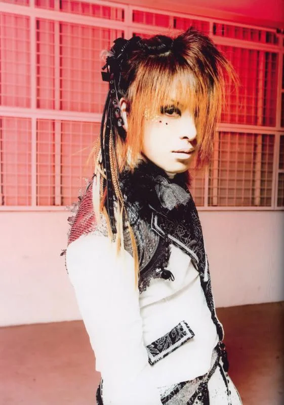 shoxx_bis_16_may_2007_vidoll_038-1.webp
