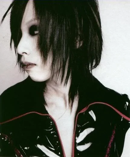 shoxxdec05_hiroaki-1.webp