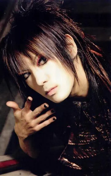 shun02-1.webp