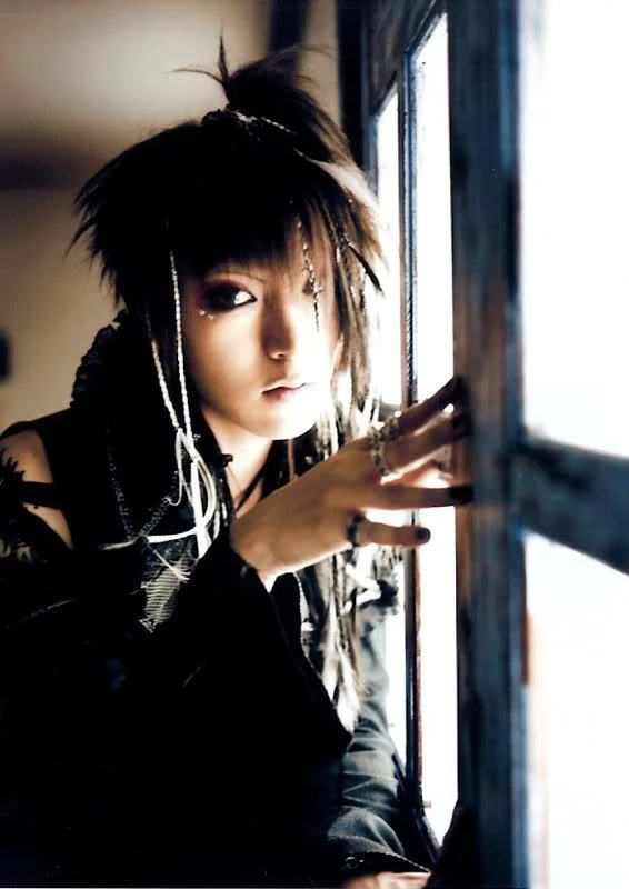 shun05-1.webp