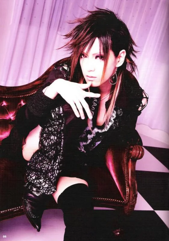 shun14-1.webp
