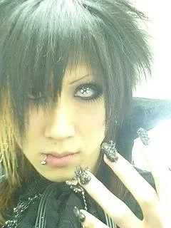 shun18jan2006-1.webp
