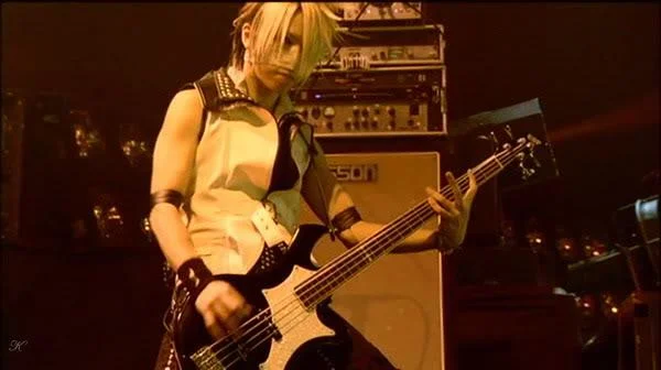 ss1jpgt1183378787-1.webp