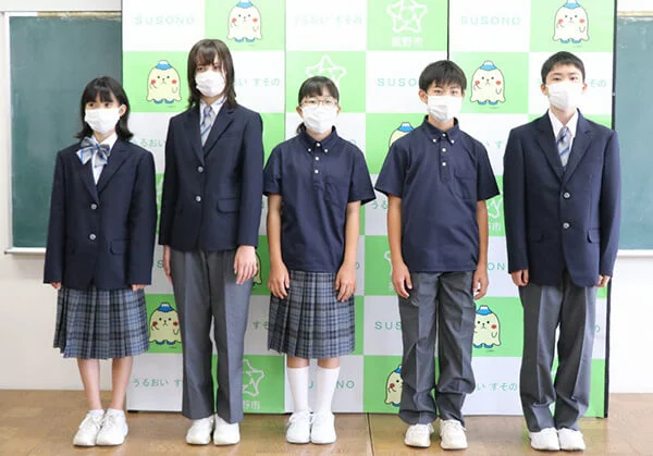 standardized-japanese-school-uniforms.jpg