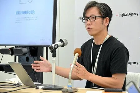 takashi-asanuma.webp