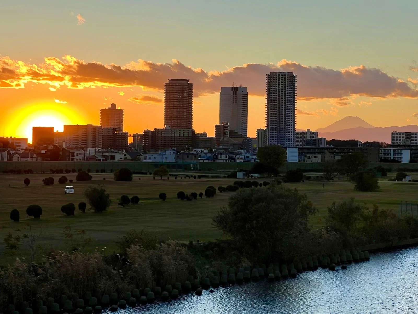 tamagawa-sunset.webp