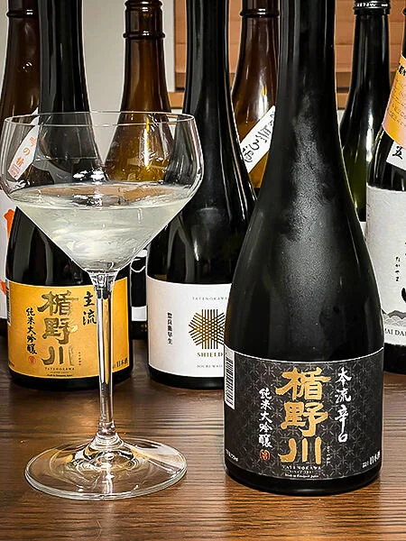 Tatenokawa Junmai Daiginjō Honryū Karakuchi