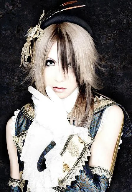 Teru-1.webp