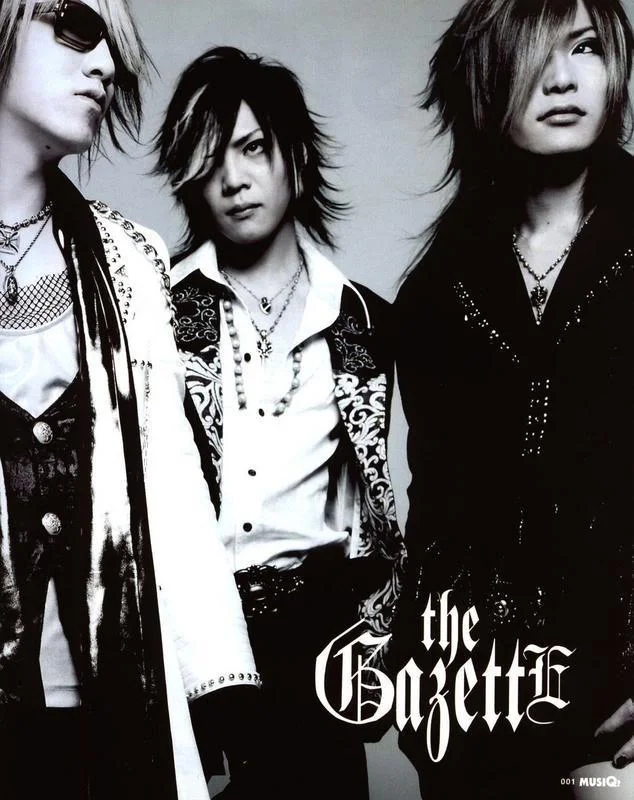 TheGazetteHyenaphotoshoot2-1.webp