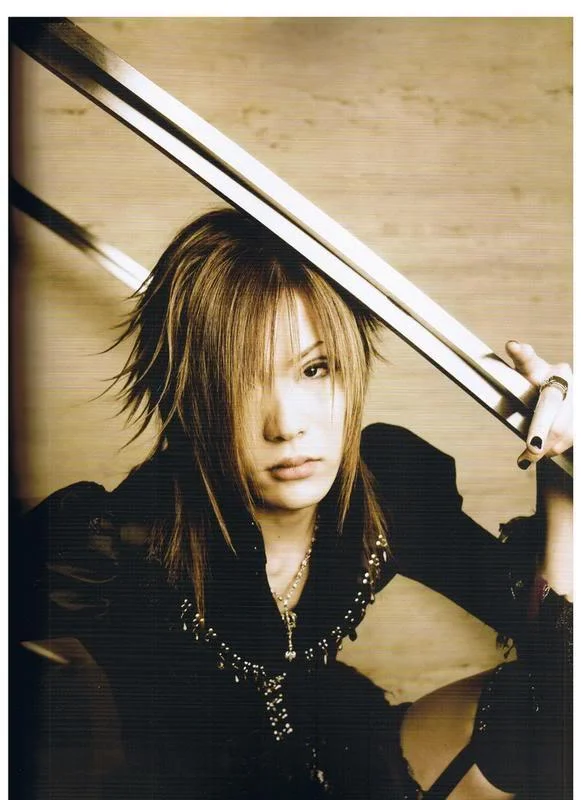 TheGazetteShoxxuruha3-1.webp