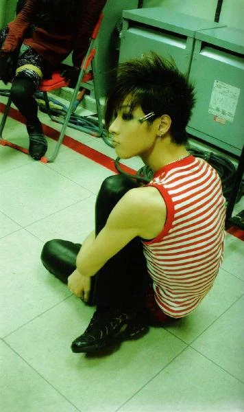 toshiya051jg5bm-1.webp