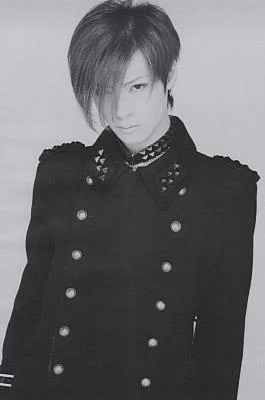toshiya180-1.webp
