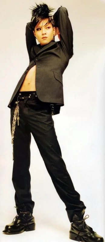 toshiya22-1.webp