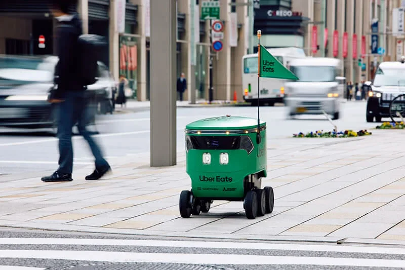 Uber Eats Japan Robot