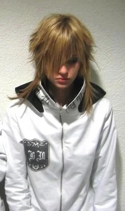 Uru_cosplay-1.webp