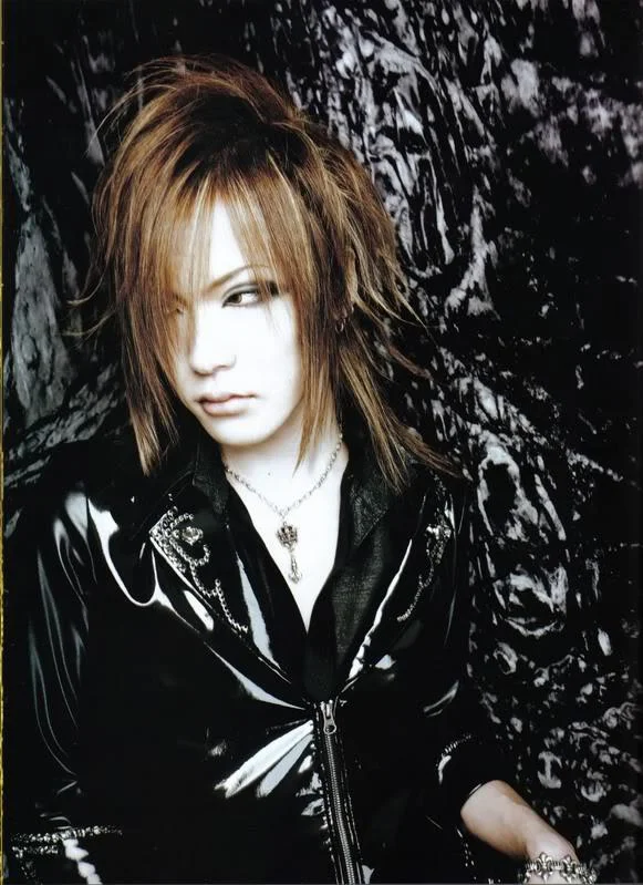 Uruha025-1.webp