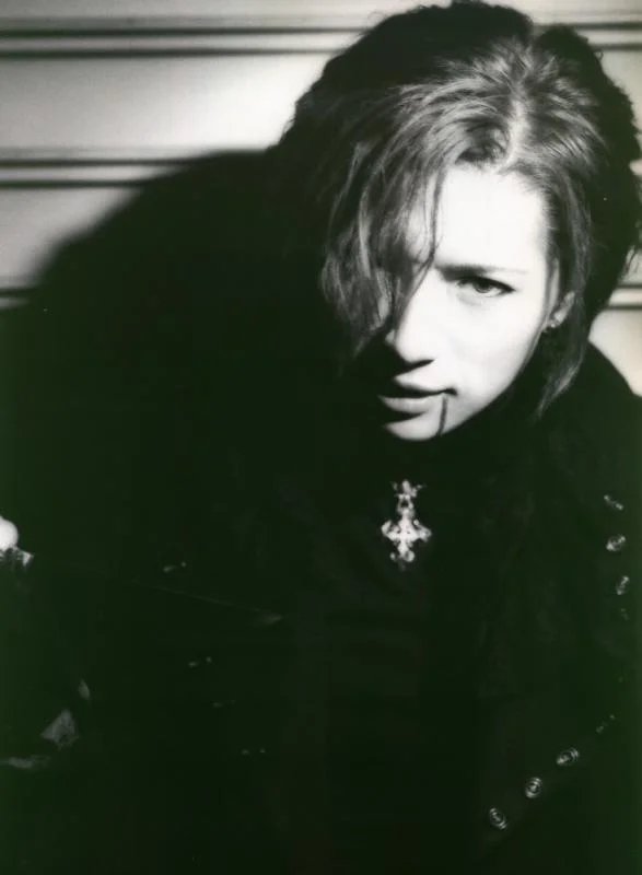 uv102505gackt11original0wy-1.webp