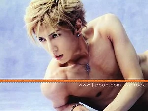 wall-gackt3.webp