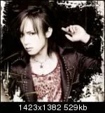 whiteprayerlimited3jf0th-1.webp