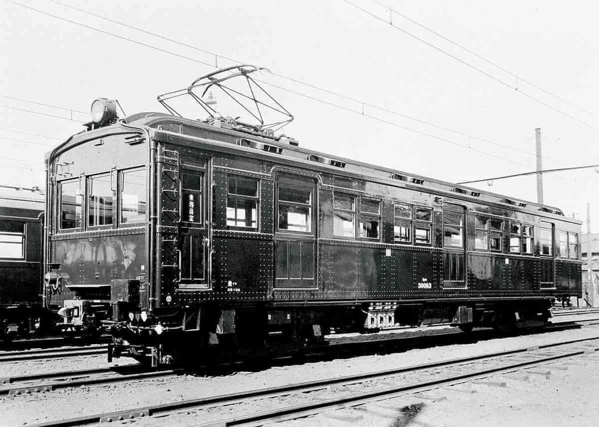 Yamanote Line P2 car