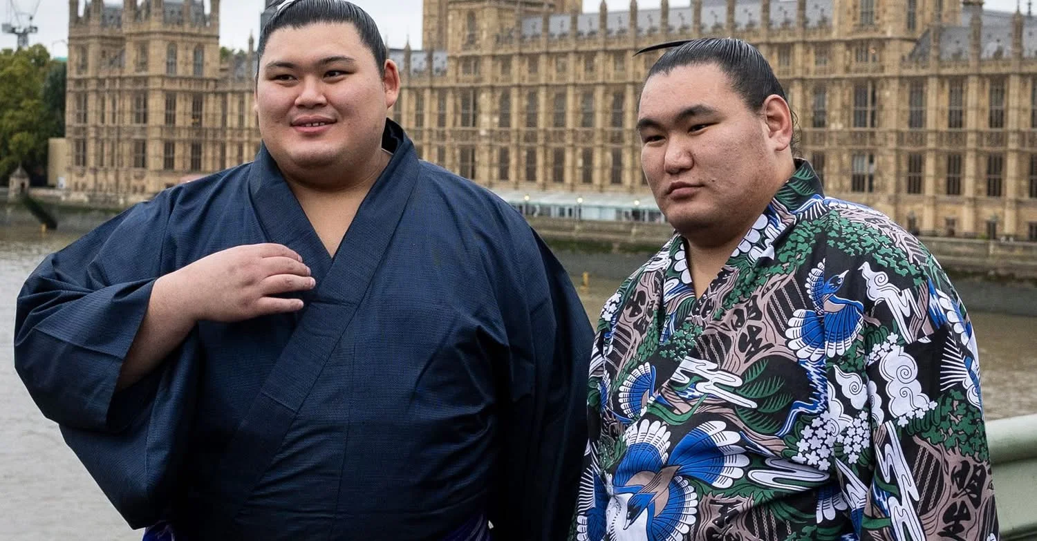The two reigning yokozuna, Onosato and Hoshoryu in London